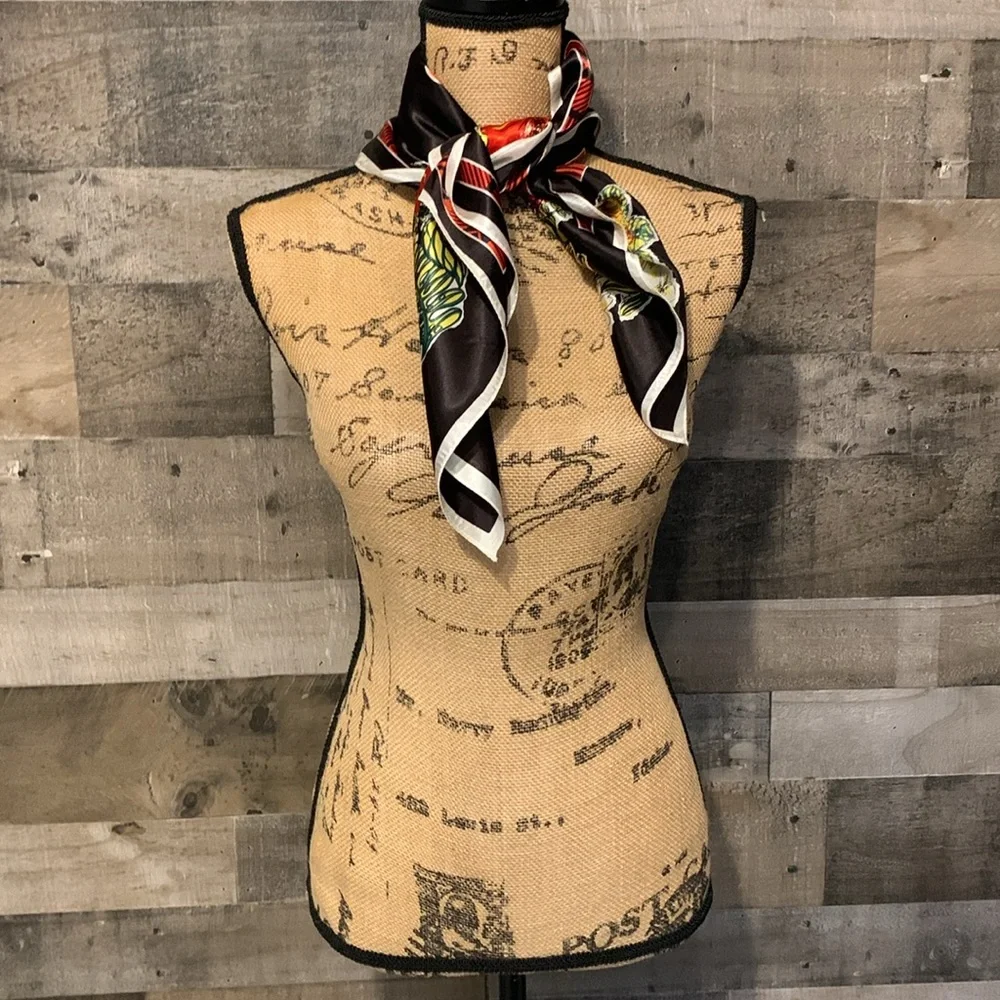 Hawaiian Scarf - Picture 5 of 16